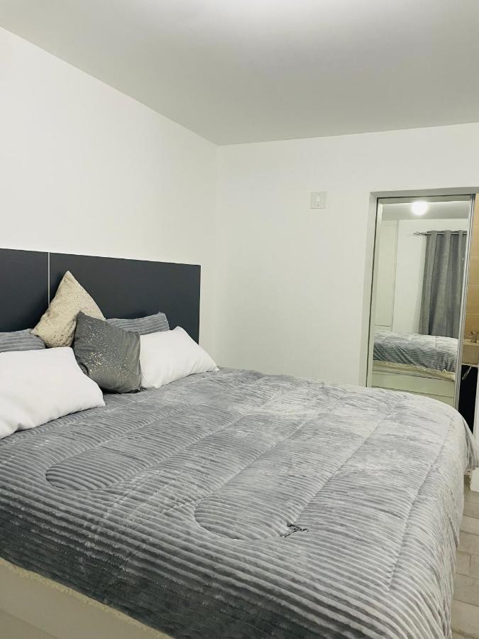 Moh Ville Guest House Масеру Екстериор снимка