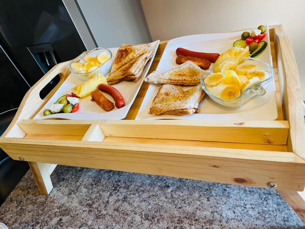 Moh Ville Guest House Масеру Екстериор снимка