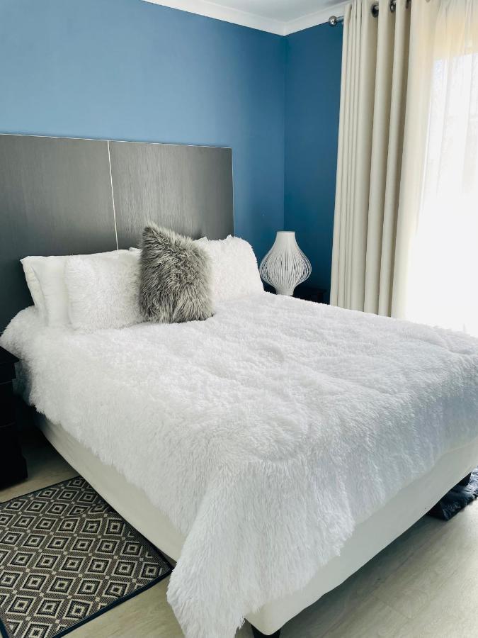 Moh Ville Guest House Масеру Екстериор снимка