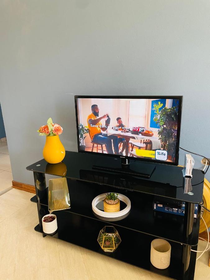 Moh Ville Guest House Масеру Екстериор снимка