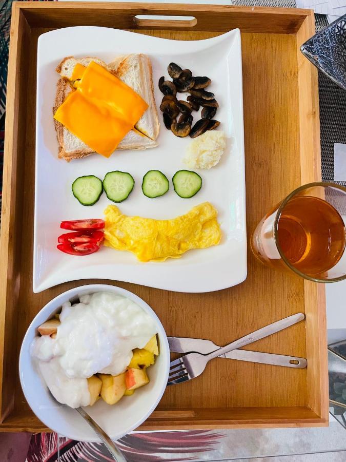 Moh Ville Guest House Масеру Екстериор снимка